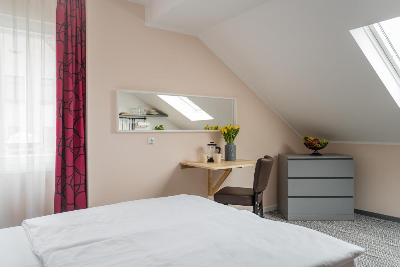 Point Hotel Apartments And Rooms Dresde Exterior foto